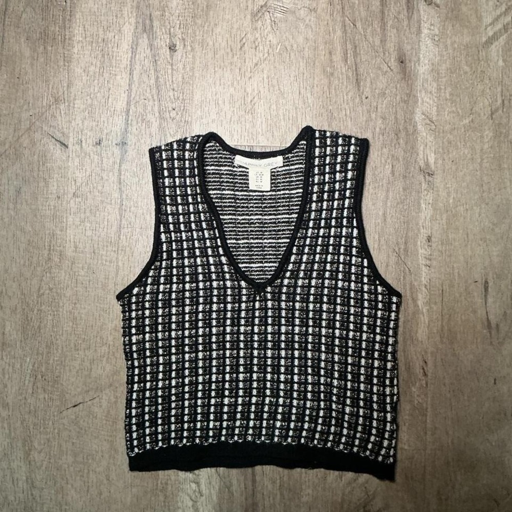 Happily Grey Checkered Knit Vest Size M Black White V-Neck NWT Casual
